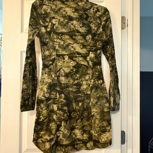 NWT anthropology size 2 button up Stylish Camouflage Long Sleeve Dress